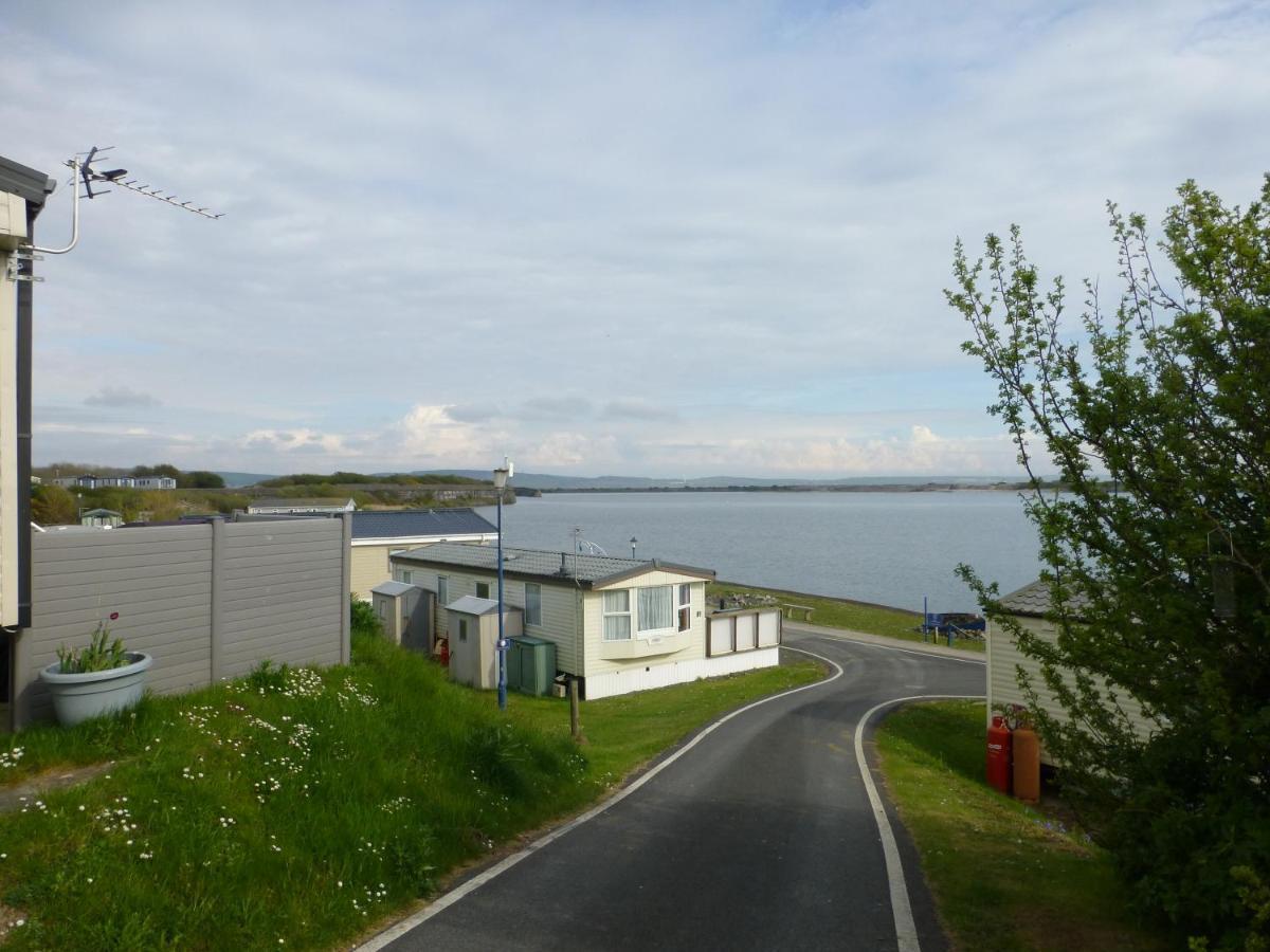 73 Port Haverigg Hotel Милъм Екстериор снимка